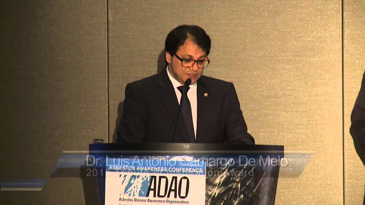 Dr. Luis Antonio Camargo De Melo,  accepting the 2015 Tribute of Inspiration Award