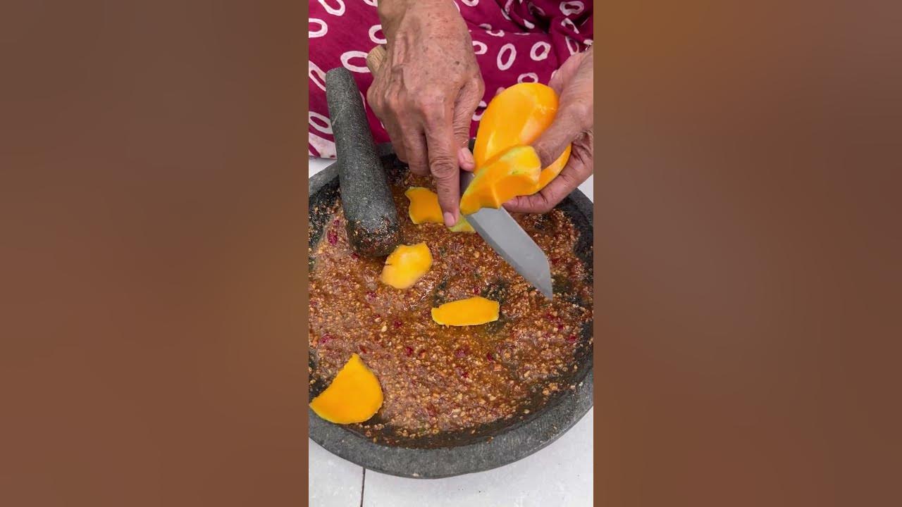 Rujak Ulek Sambal Kacang, Ternyata Ini yang Bikin Enak #PM Rujak Ulek Sambal Kacang, Ternyata Ini yang Bikin Enak #PM