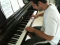 Daniel Valencia piano