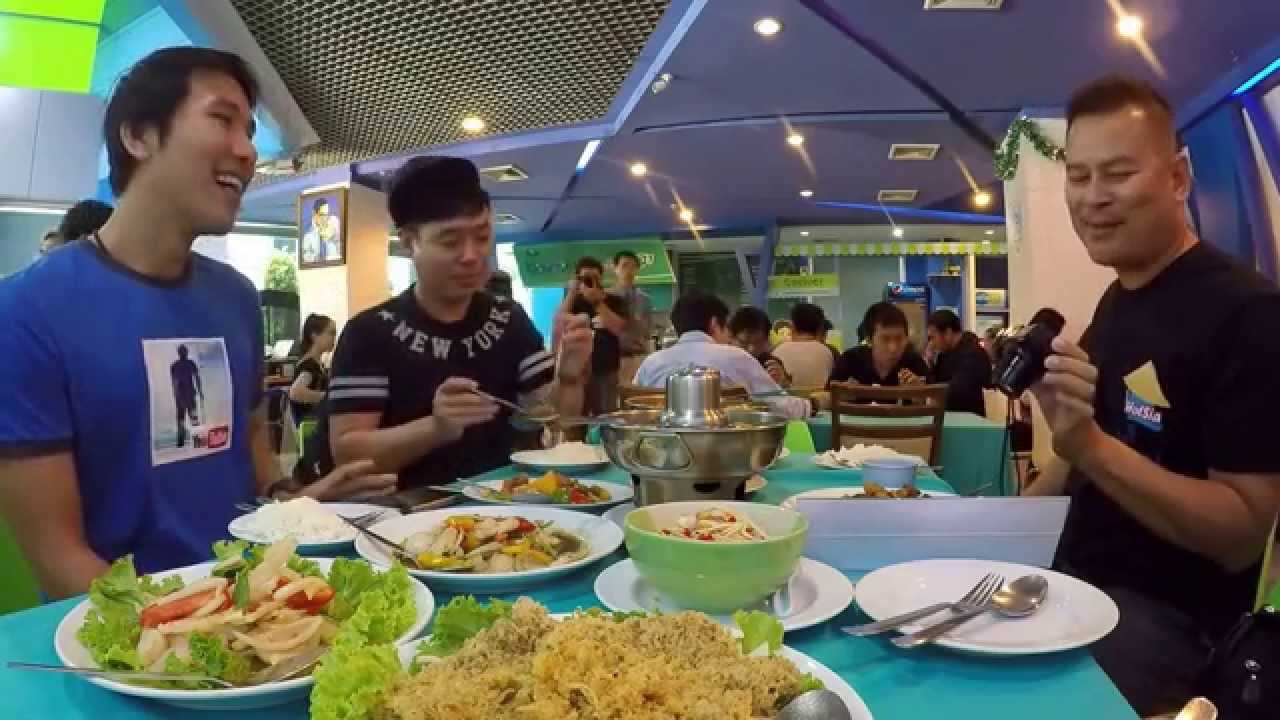 Lunch seminar Mr.hotsia กะเพราหมูกรอบงานสัมนารวยสะใจ