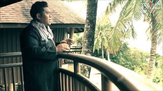 Download Lagu The Familyman Feat.  Bob Yusof - Rintihan (Official Music Video) MP3