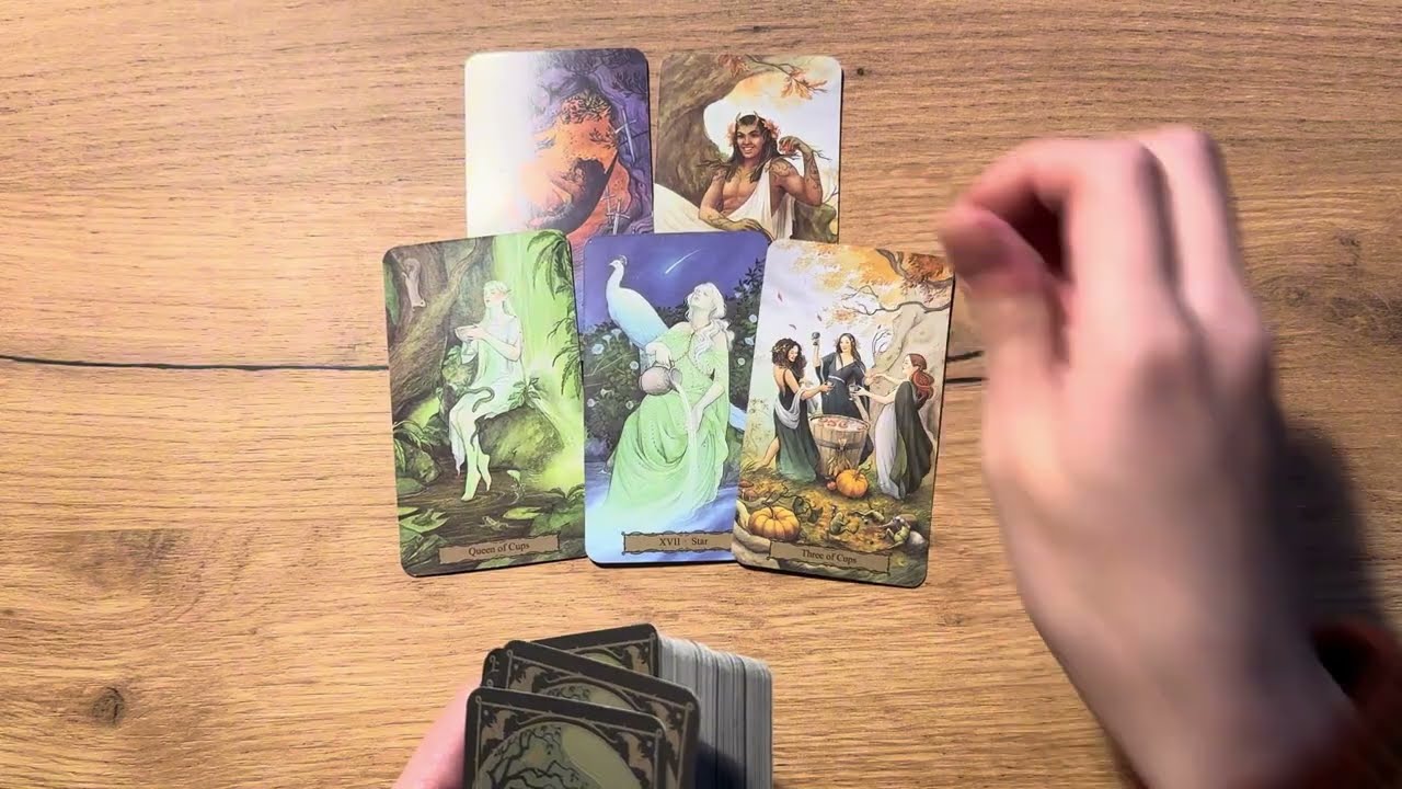 Они предпочли третью сторону любви… и теперь сожалеют об этом. Сегодняшнее гадание на картах Таро...