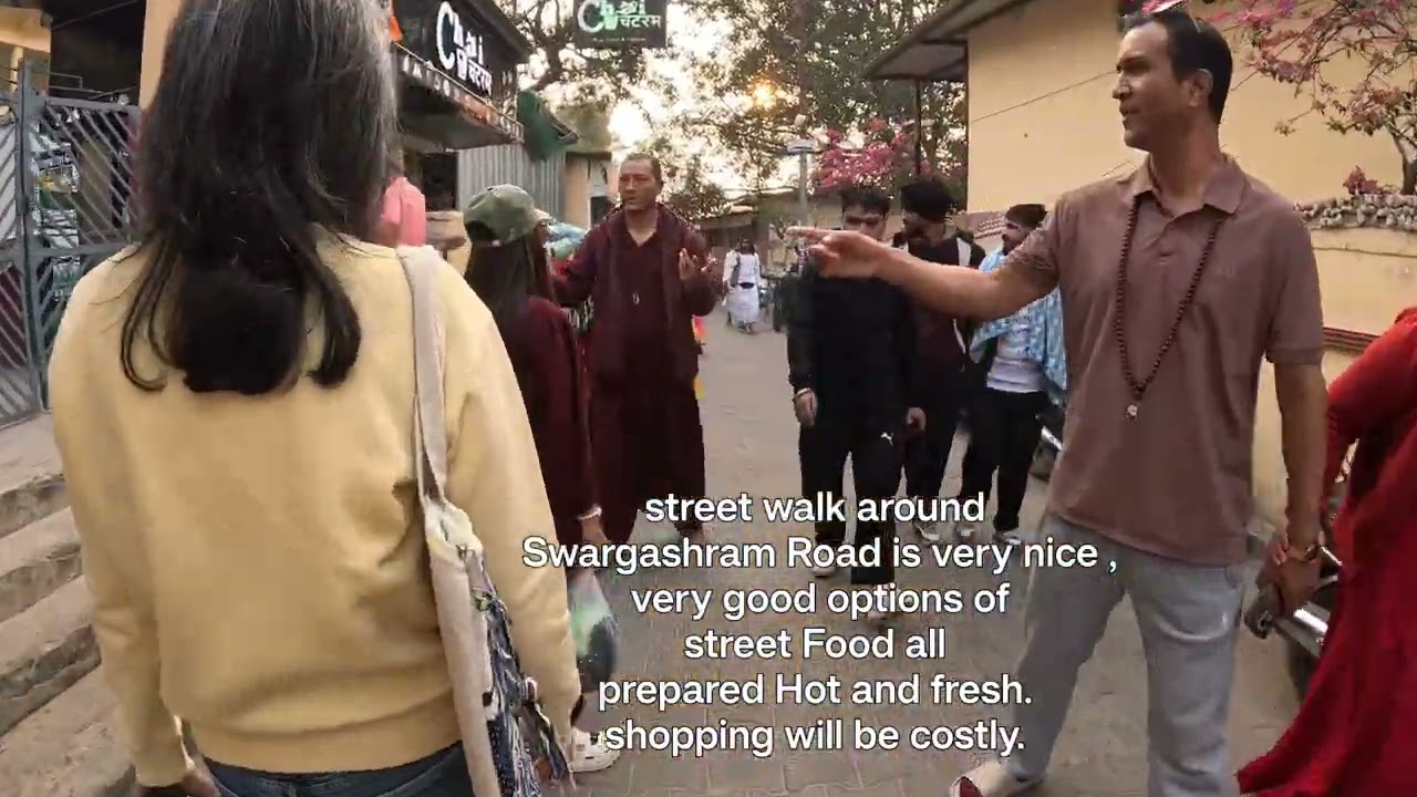 Rishikesh, Ram Jhula Road and Shatrughan Ghat, 