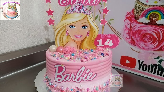 Sayuri Bolos - Bolo Barbie 2 andares parte de baixo de chantilly e