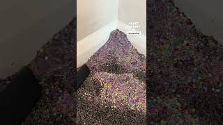 Satisfying glitter removal 😳