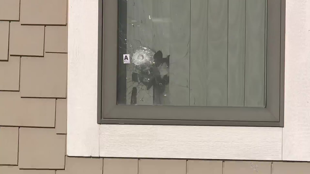 Neighbors' homes, cars struck in Kansas City triple shooting