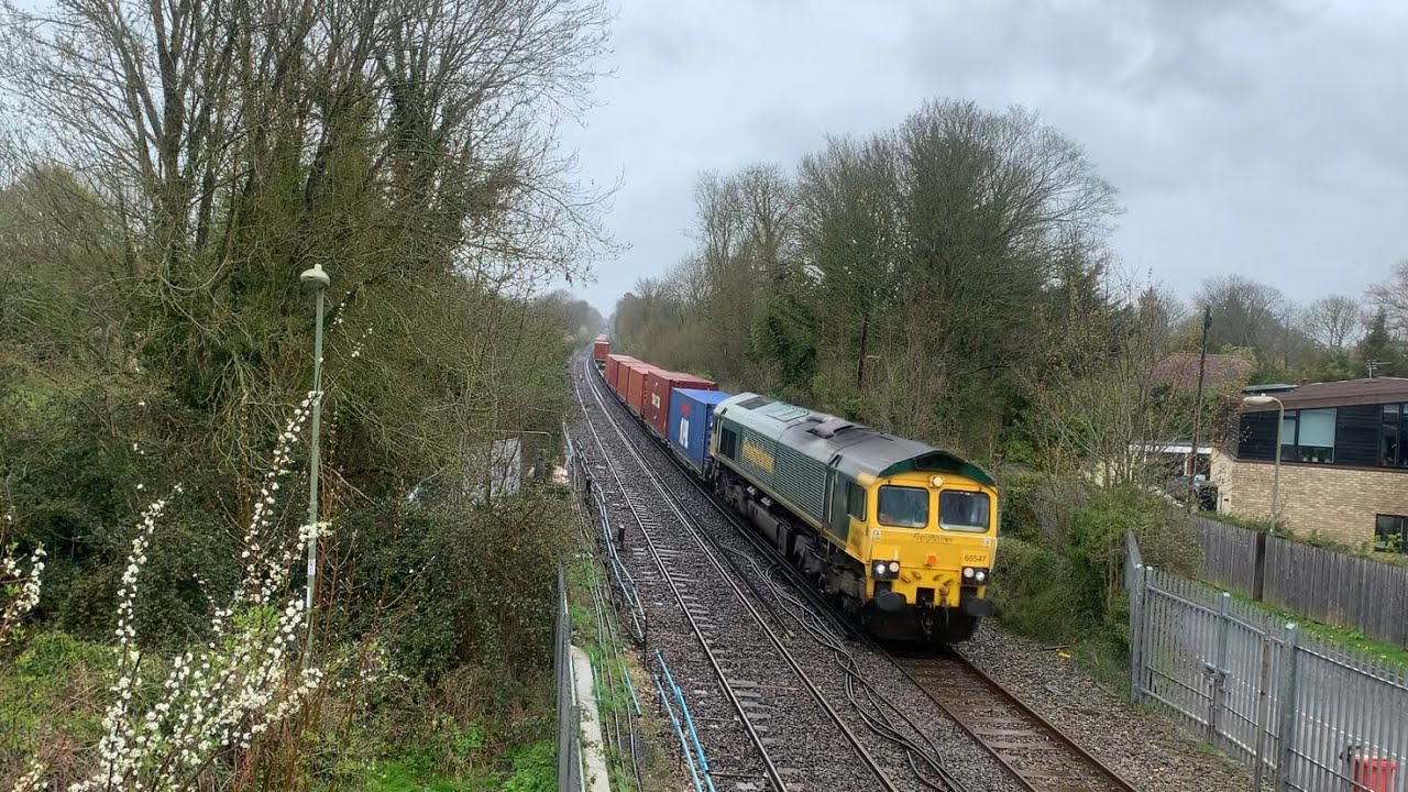 Class 66 | 66547 | Two Tone | Freightliner