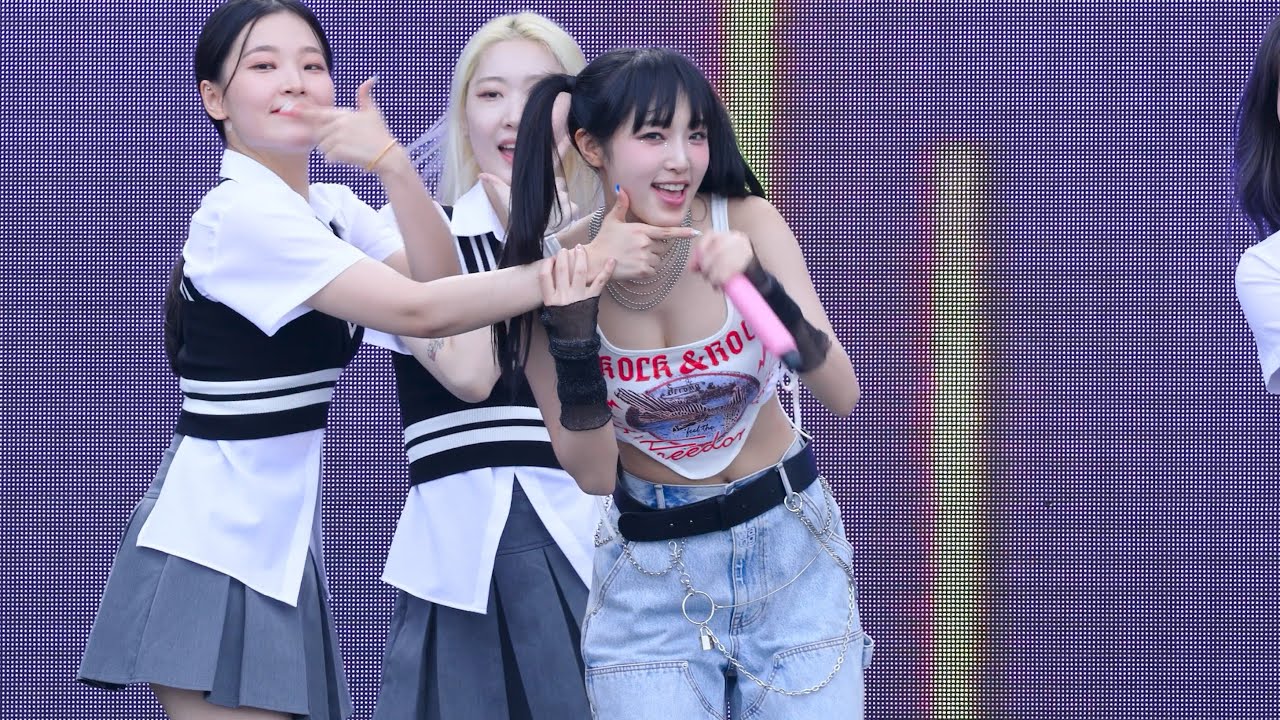 최예나 (YENA) SMILEY (스마일리) [4K60P] 221003 청춘아레나 - 대구 직캠 FANCAM BY ECU