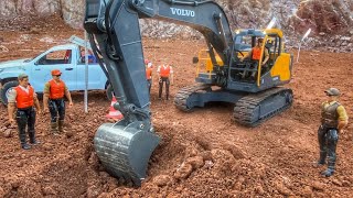 Story Line : RC Backhoe JCB 4CX, Excavator Volvo Dig For Underground Cable