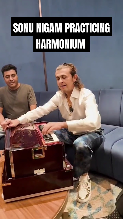 Sonu Nigam doing Riyaz 😍 with new harmonium #sonunigam #latestvideo #shorts #riyaz #live #practice