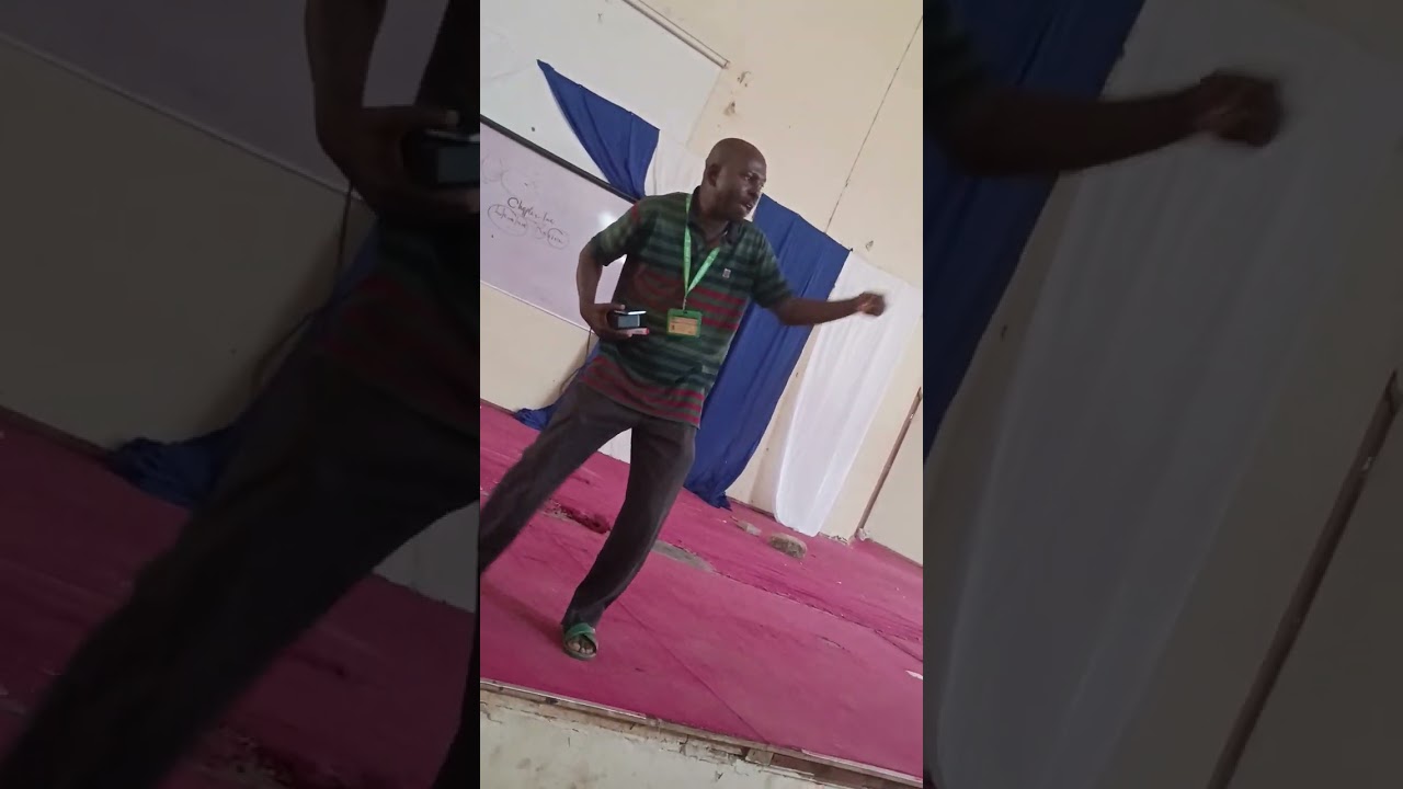 Research Methods in Arts: How to Write Literature Review 