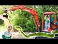 Axel Operates An Excavator + Eating Snakes for Lunch?!?