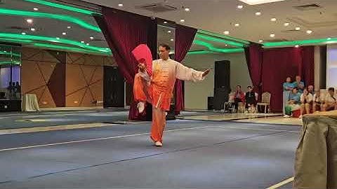 Chen-Style Tai Chi Fan 24 Form / 陈氏24式太极扇 - Ahmad Faizal