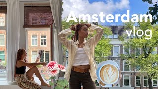 Solo travel diaries - Amsterdam vlog! Making new memories and meeting new friends.