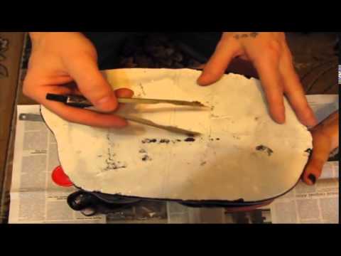 Самодельная копилка. Достает деньги из копилки. Как достать деньги из копилки. Как достать бумажные деньги из копилки. Как вытащить из бутылки.