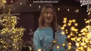 Maca Diskrecija Muzicki Show