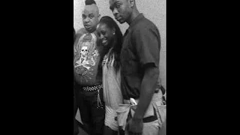Jay Pharoah pranks The Pet Store as "Lester Jenkin...