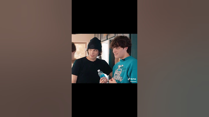 wrong audio 😭 but the way they look at her (bc theyre impressed im guessing) #sturniolotriplets