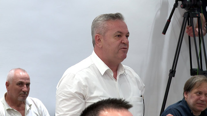 Murrizi kritika ndaj Berishës: E gjithë kryesia e Lulit është aty, ç'është kjo grykësi? Hap partinë