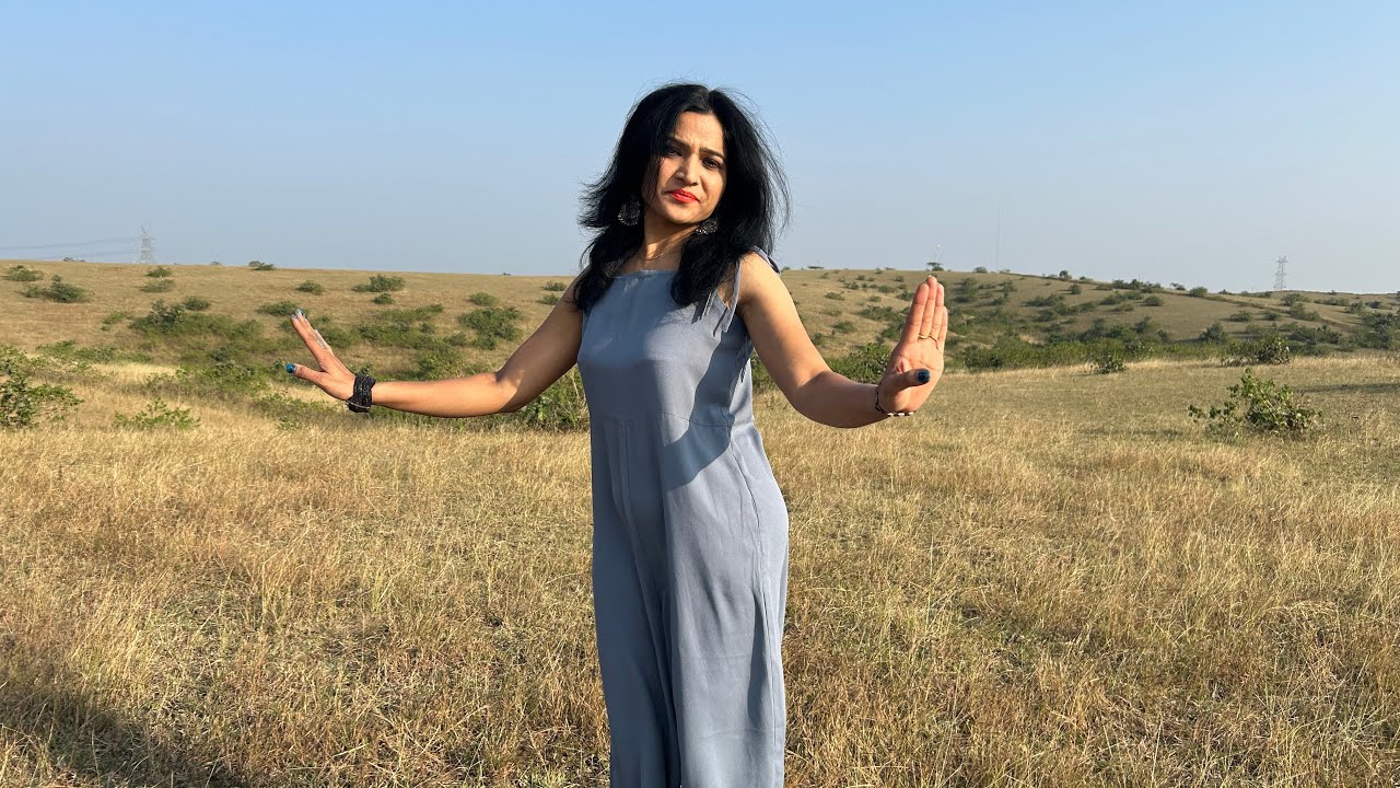 Teri Dulhan Sajaoongi l Sajan Sajan Teri Dulhan l Barsaat l #hindisong #oldsong #dance 