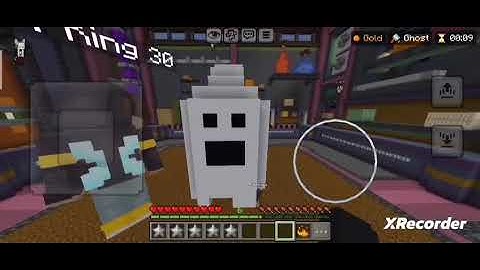 Playing build battle in the Hive | mobile gameplay 