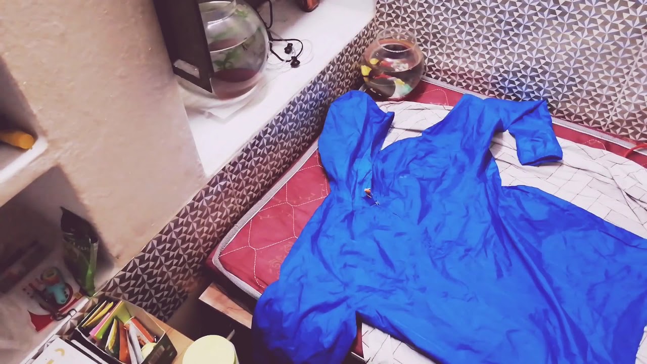 How to fold Quechua raincoat in its own 