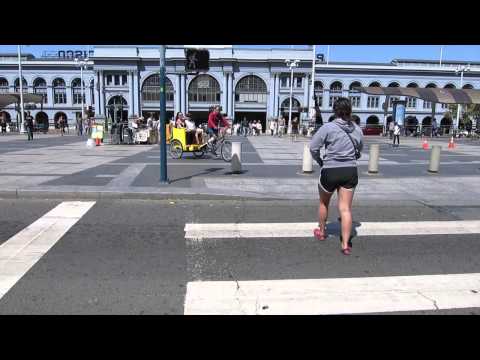 Vídeo: Navegant pel transport públic a San Francisco