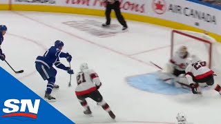 Nick Ritchie Completes Maple Leafs Tic-Tac-Toe Passing Play On Matt Murray screenshot 5