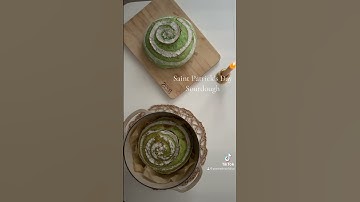 Green Sourdough Bread | Happy Saint Patrick’s Day | Aesthetics of Olive