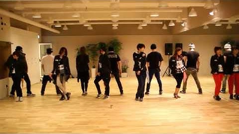 Tara - Cry cry mirror full dance.avi