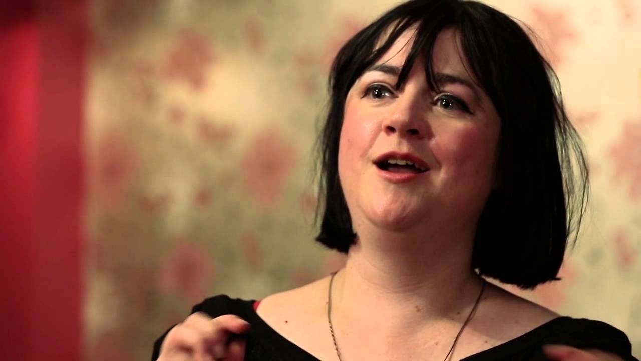 Author Mhairi McFarlane Describes A Typical Work Day