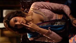 Deepika Padukone Hot Vertical Edit - 1080p - Cleavage Show