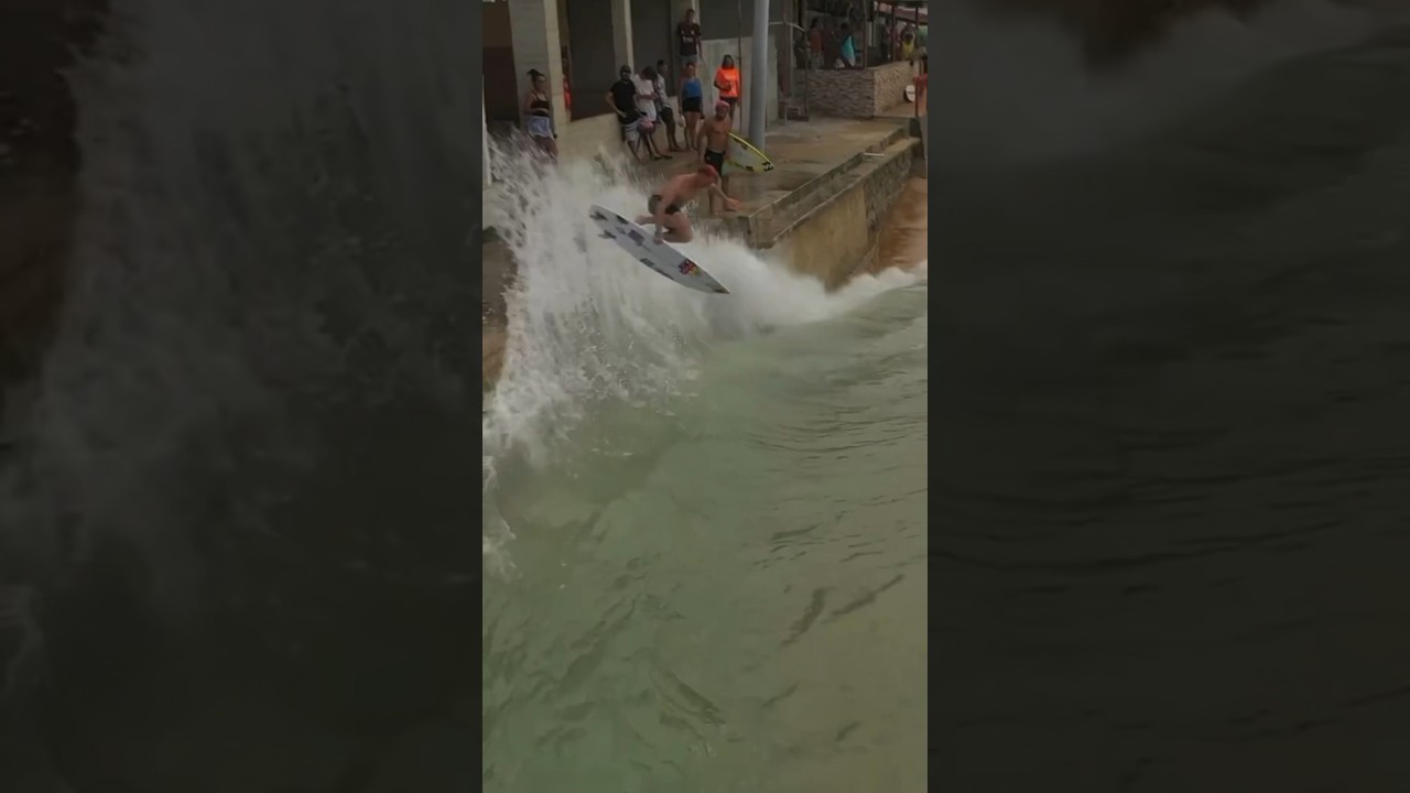 Surfing novelty waves in Brazil 🇧🇷