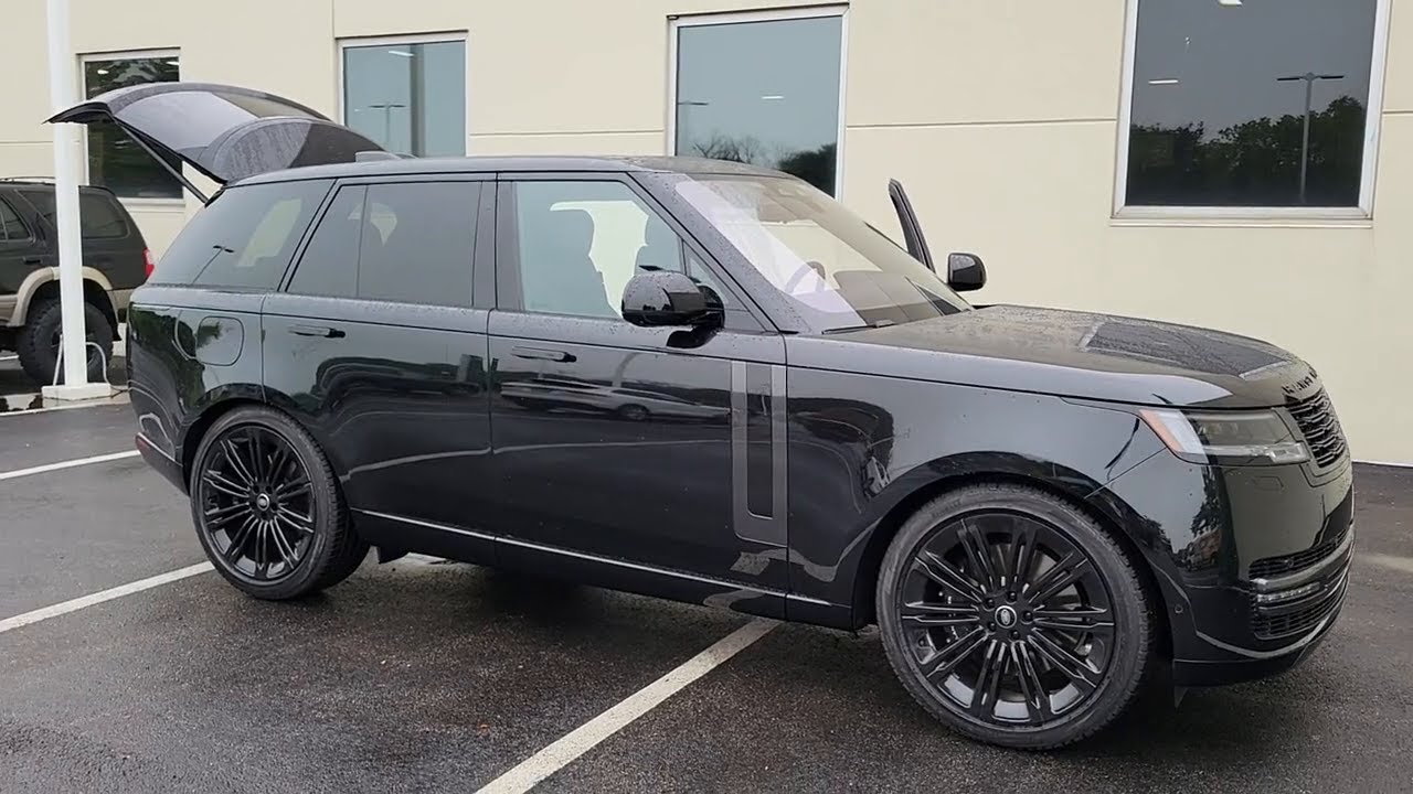 2023 Land Rover Range Rover Chicago, Highland Park, Deerfield