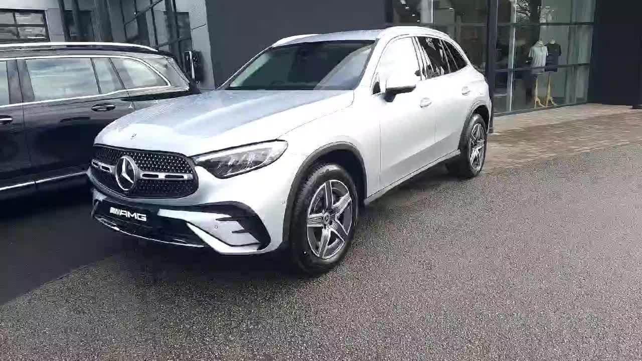 MERCEDES-BENZ GLC 300 de 4MATIC AHZ/AMG Line/Keyless/Panorama  Gebrauchtwagen, Hybrid/Diesel, Automatik; FzN.: 135697