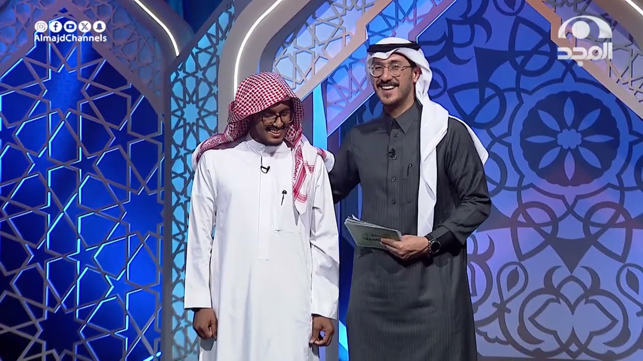 المتسابق الأول : عمر عبدالله بين بريك  يترنم بتلاوة تخلع القلوب  من سورة الزخرف - الآية 67