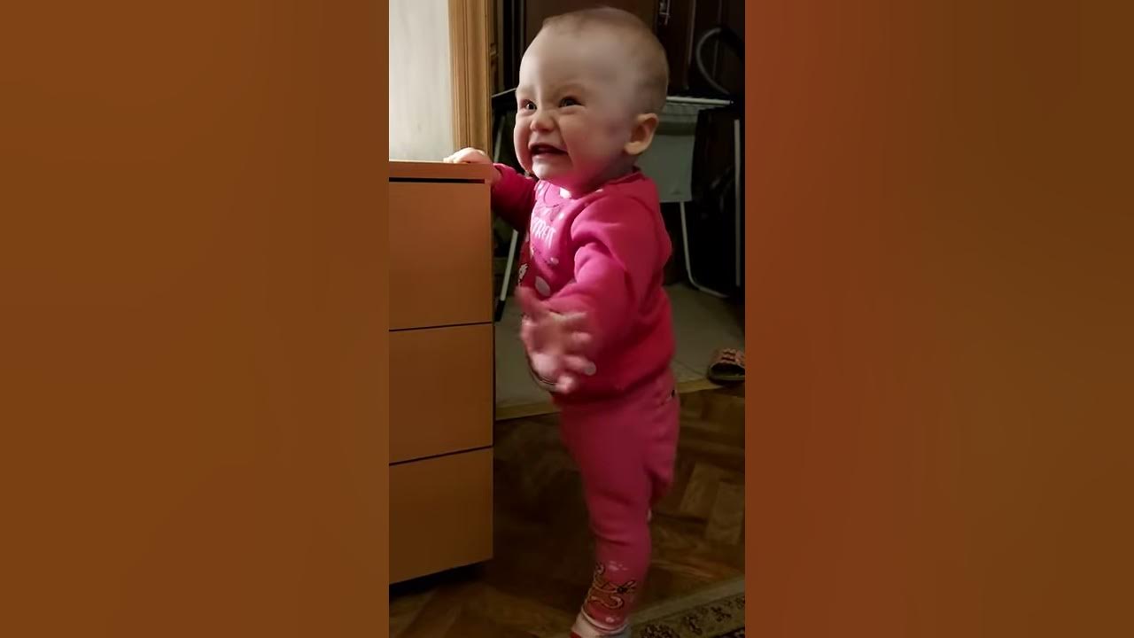 Дочь ругается на папу) - YouTube