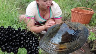 Unexpected wealth! A century-old clam was discovered, and black pearls were found in its body