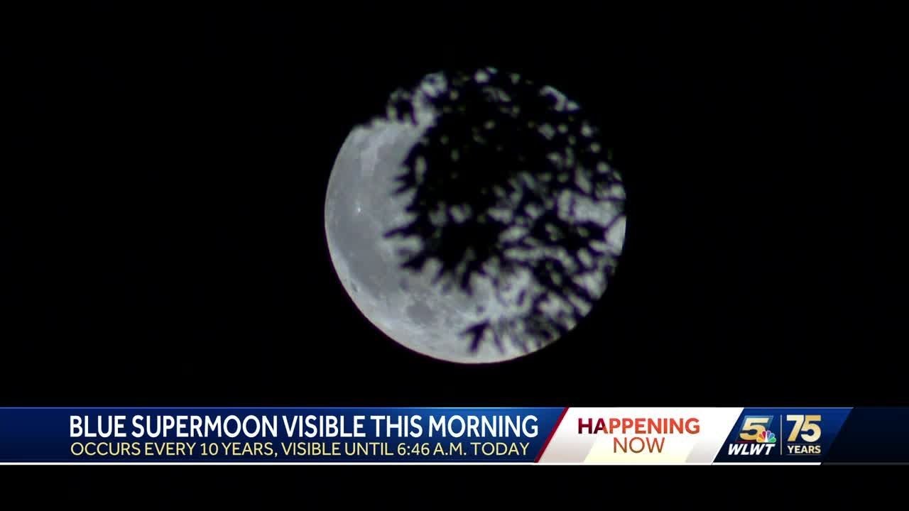 Rare blue super moon visible Wednesday - YouTube
