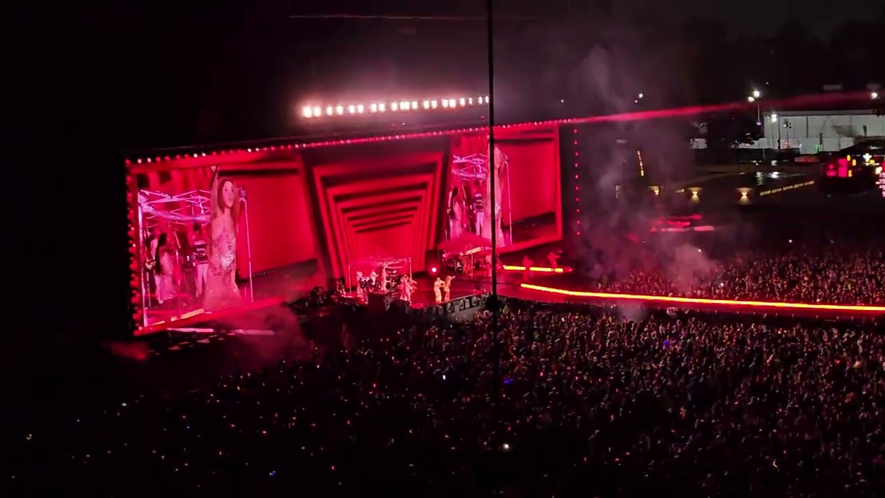 Chantaje - SHAKIRA en vivo 25/03/2025