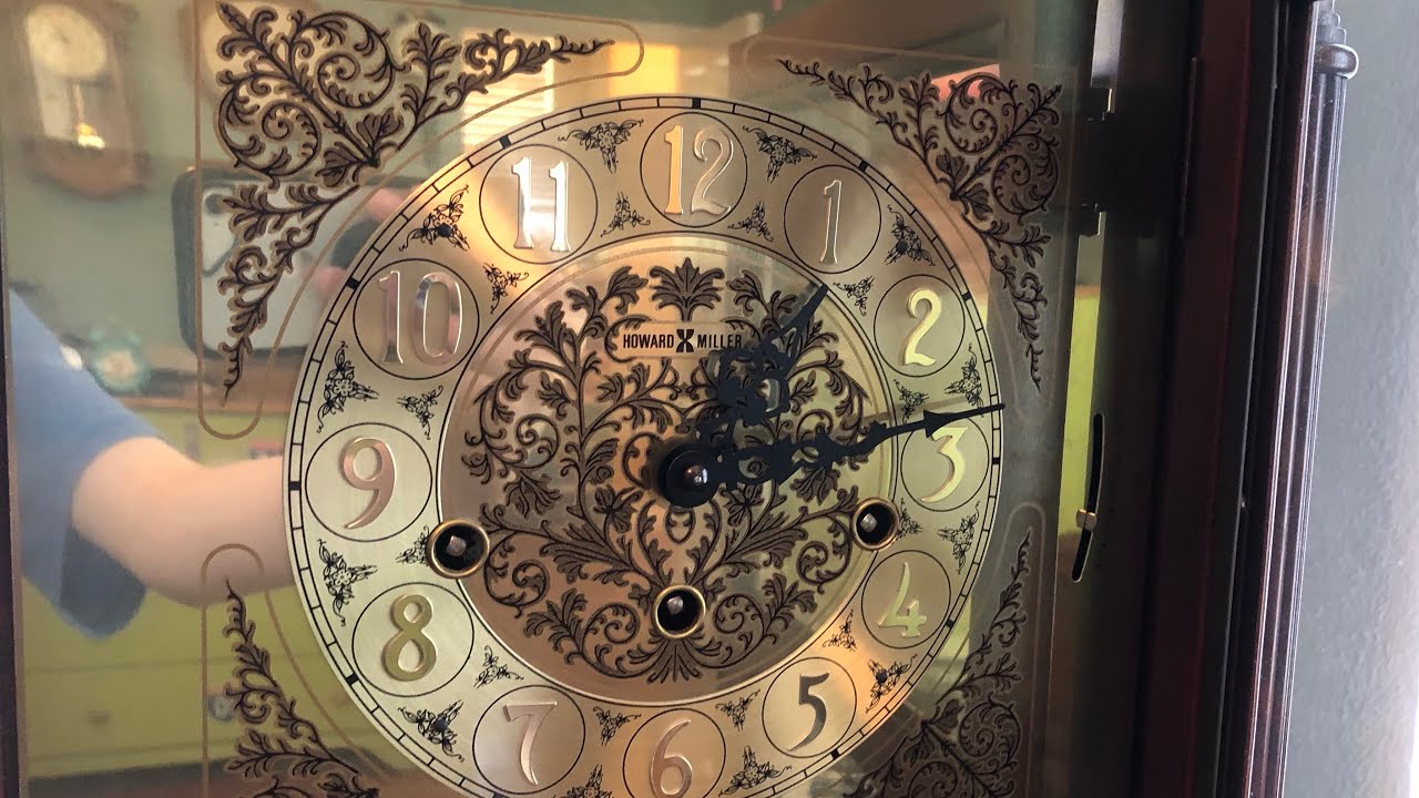 Howard Miller Rosewood Clock