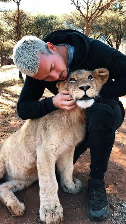 My Queen Nayla!🦁 Share this with your Queen👸