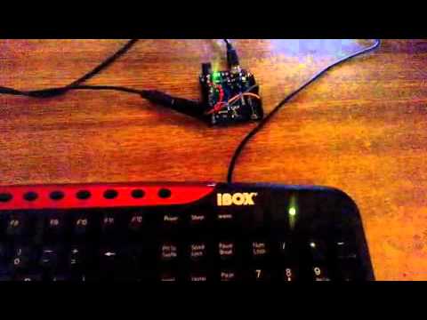 Arduino and PS/2 Keyboard. Blinking Leds