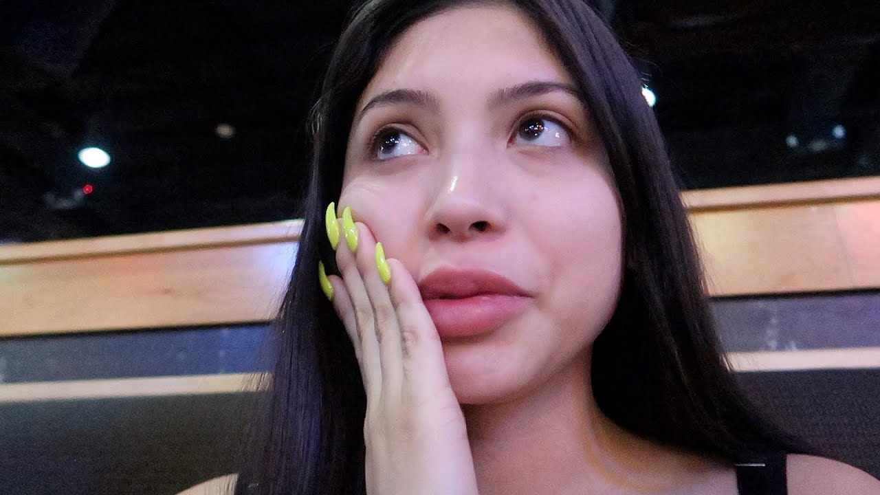 VLOGG | SKINCARE FAVORITES, GETTING RID OF MY CLOTHES + ULTA RUN - YouTube