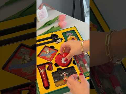 سويت انبوكسينق لاغرب ميك اب من شي قلام