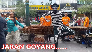 JARAN GOYANG VERSI ANGKLUNG CAREHAL MALIOBORO