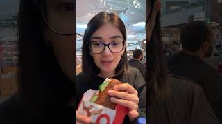 İstanbul Havalimanında Simit Sandviç Ve Su Sipariş Verdim