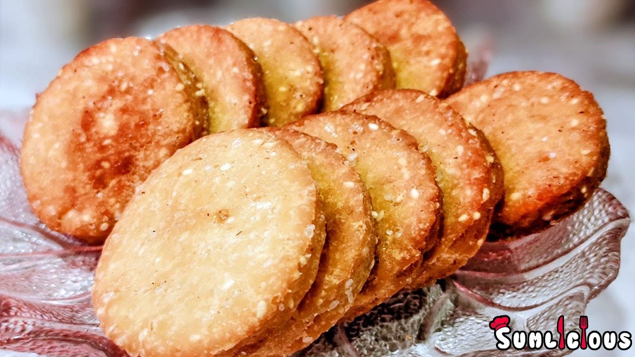 Meethi Tikiyan Recipe | Koondon Wali Meethi Puriyan | Traditional Desi Sweet