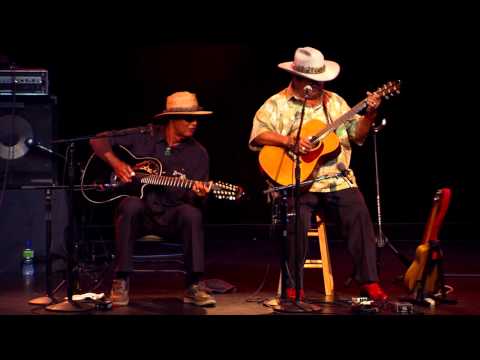 Opelu Mike Kaawa And The Hawaiian Legends 