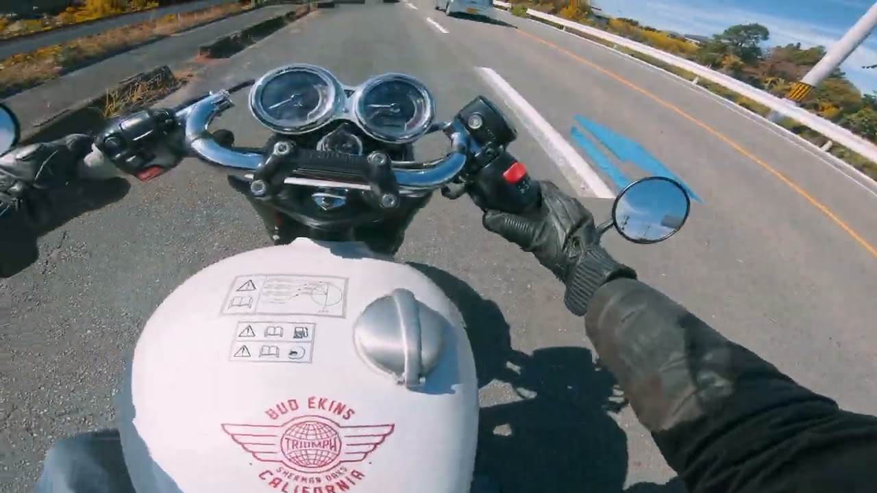 【ツーリング】Triumph Bonneville T100